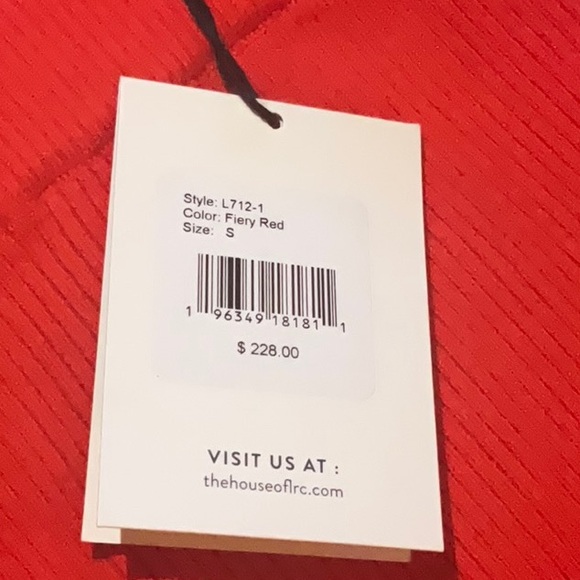 🟢SALE! LITA BY CIARA TRUE RIBBED SKIRT SZ S - Picture 4 of 4